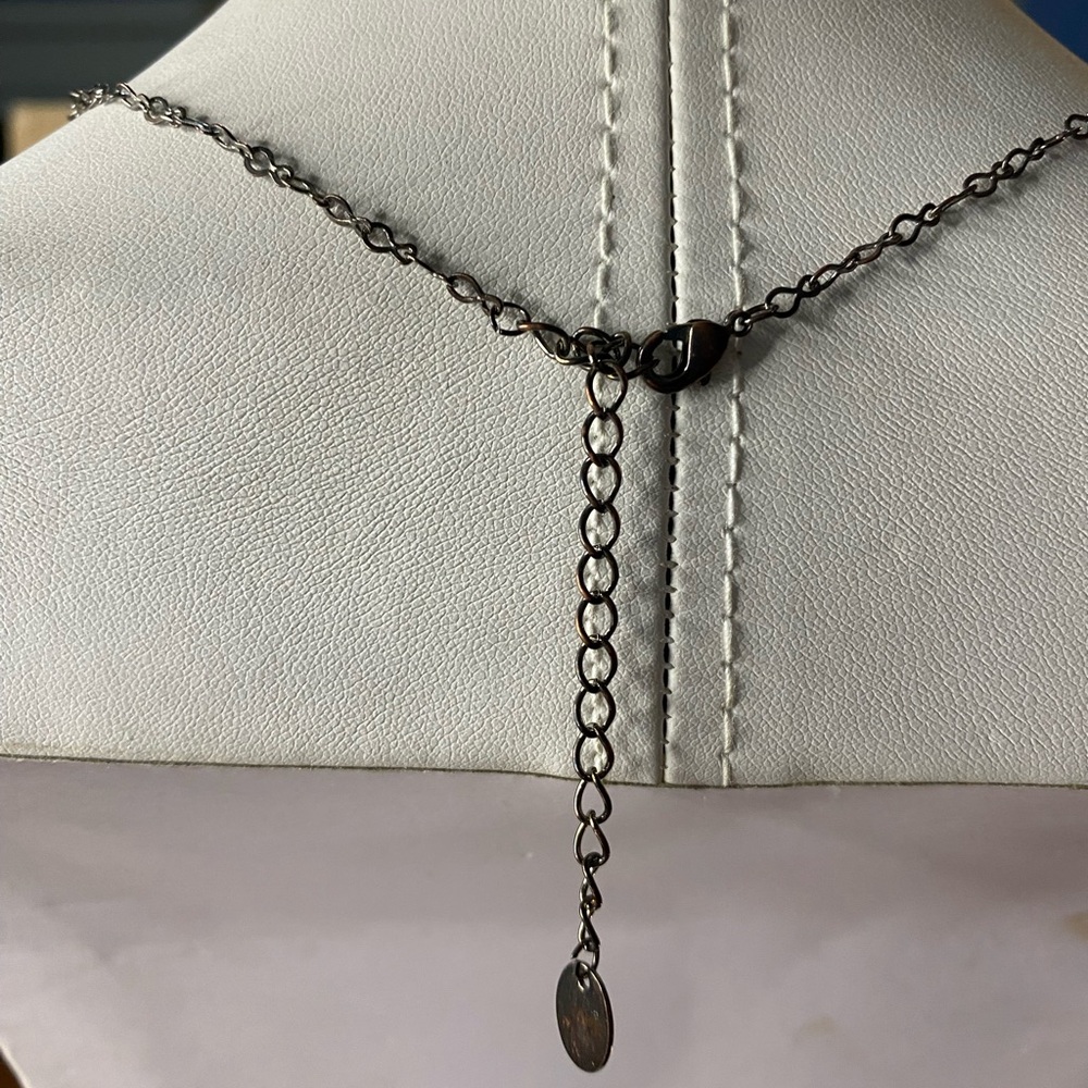 5/$15 Blue Crystal glass Dangle Y-Necklace - Picture 3 of 3